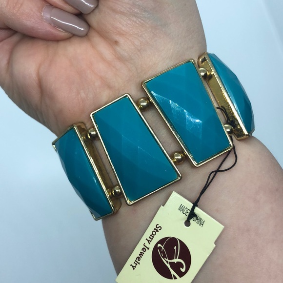 Turquoise color stretchy bracelet - Picture 4 of 6